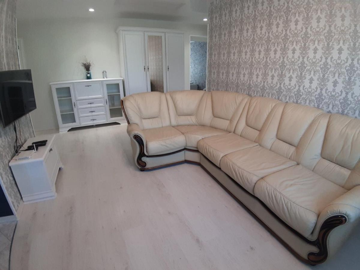 Appartment New In Center Mogilev Exterior foto